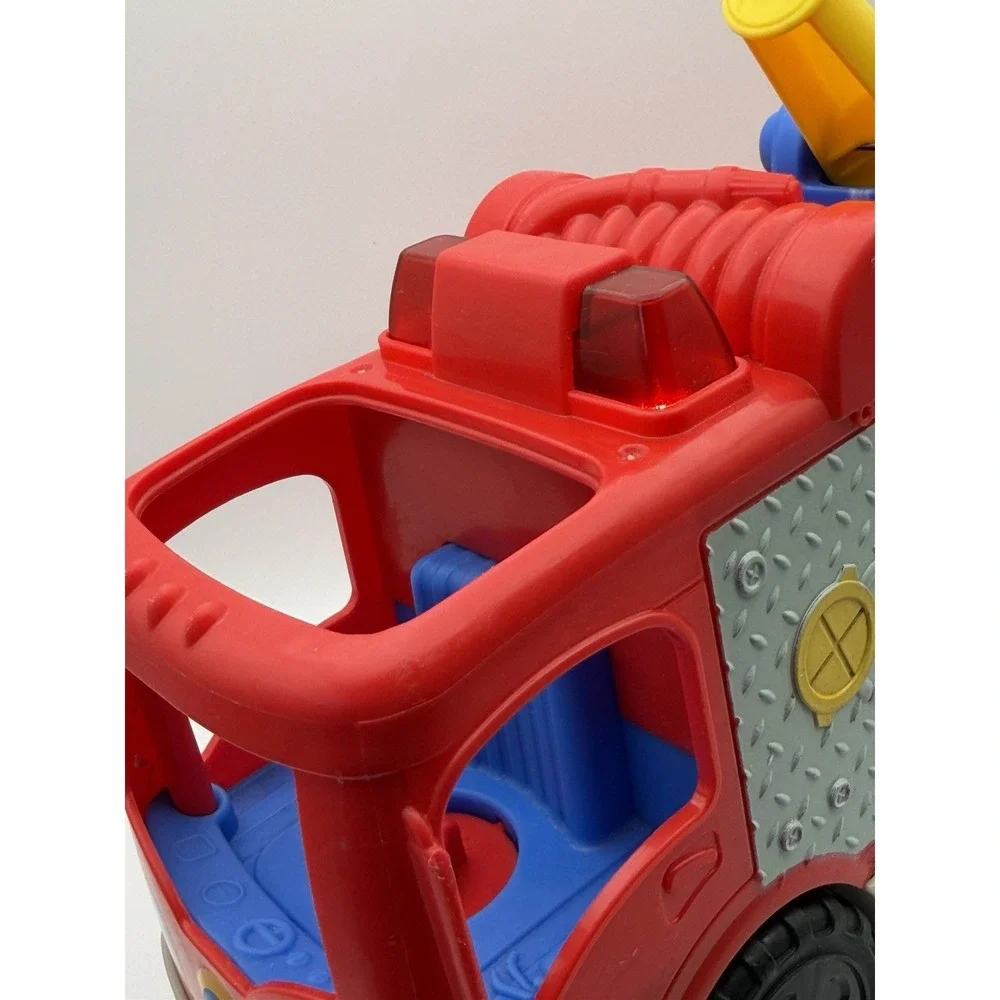 Fisher Price Little People Musical Red Fire Truck Working Lights & Sound